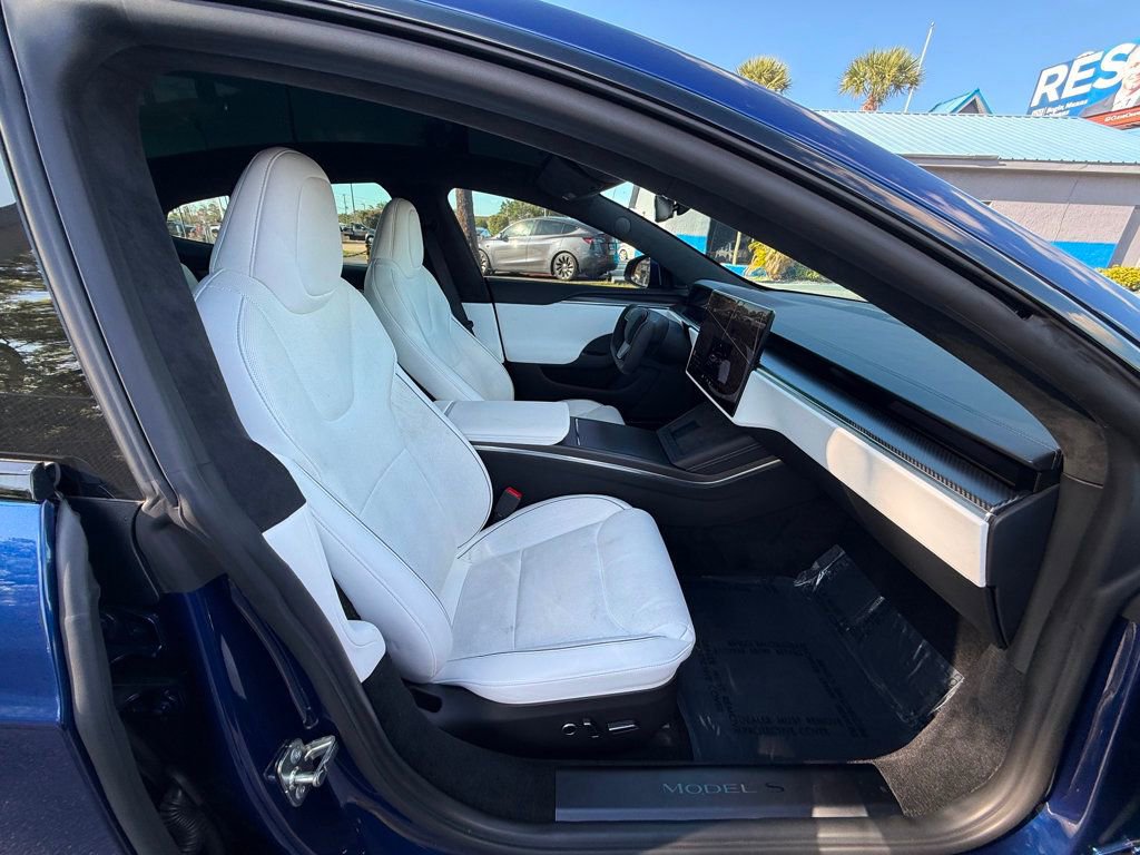 Used 2022 Tesla Model S Plaid image 34