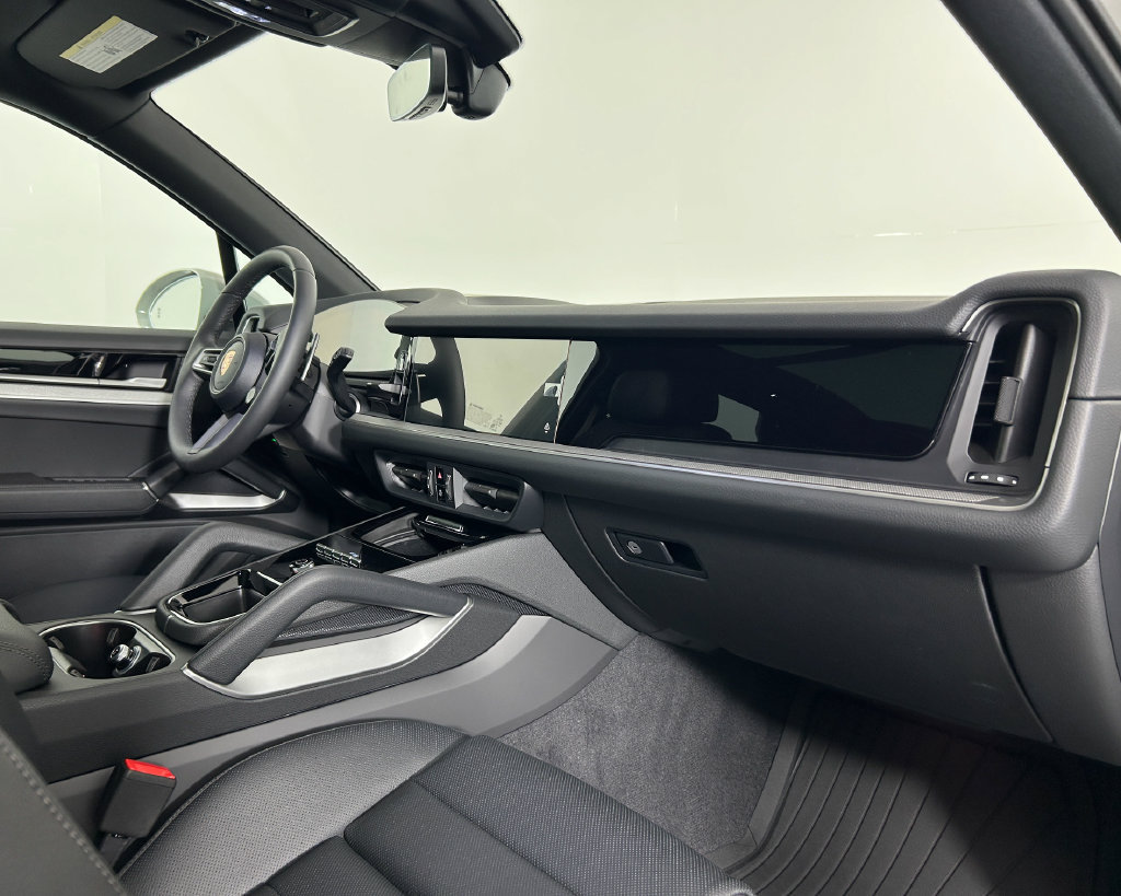 New 2026 Porsche Cayenne AWD/4WD image 22