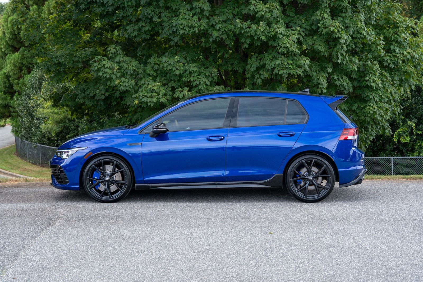 Used 2024 Volkswagen Golf R image 3