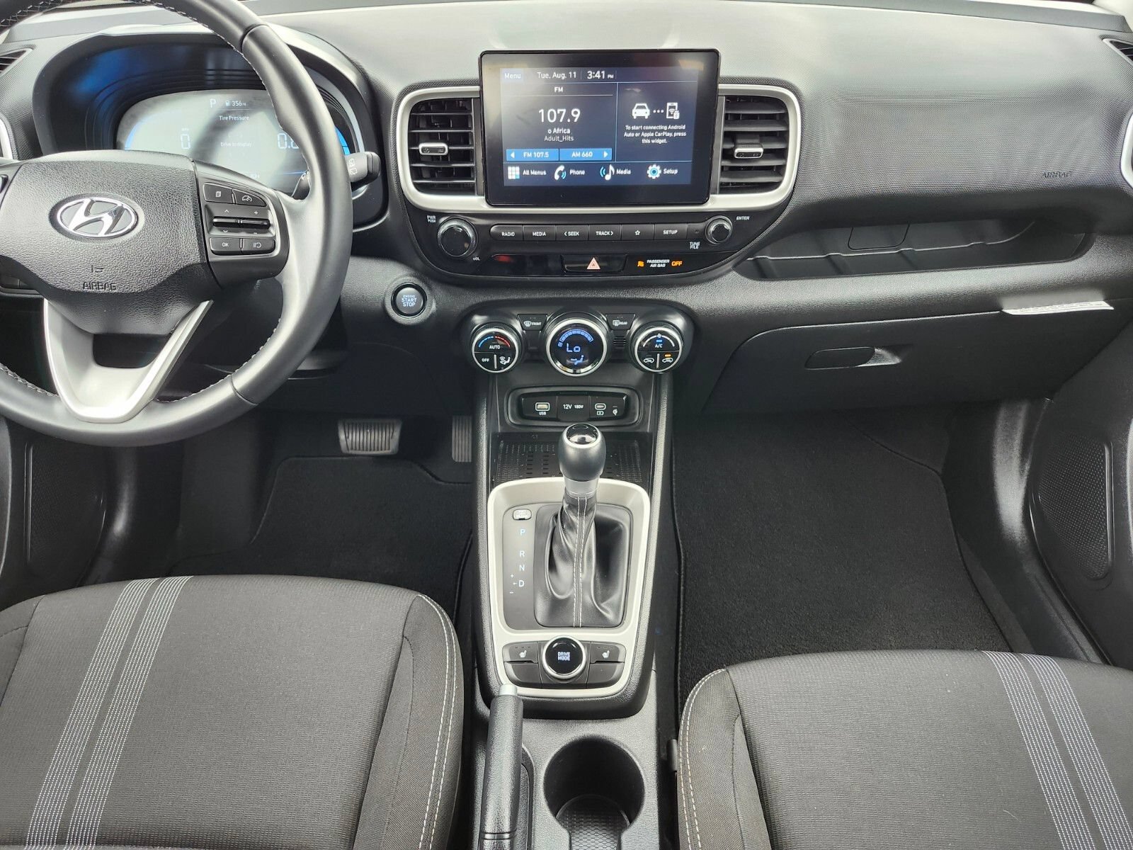 Certified 2026 Hyundai Venue SEL FWD image 14