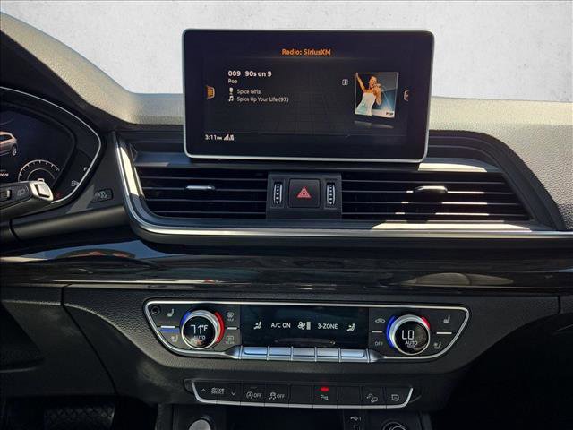 Used 2018 Audi Q5 Prestige w/ Prestige Package image 14