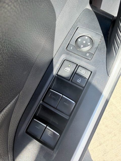 Used 2023 Toyota RAV4 XLE image 21