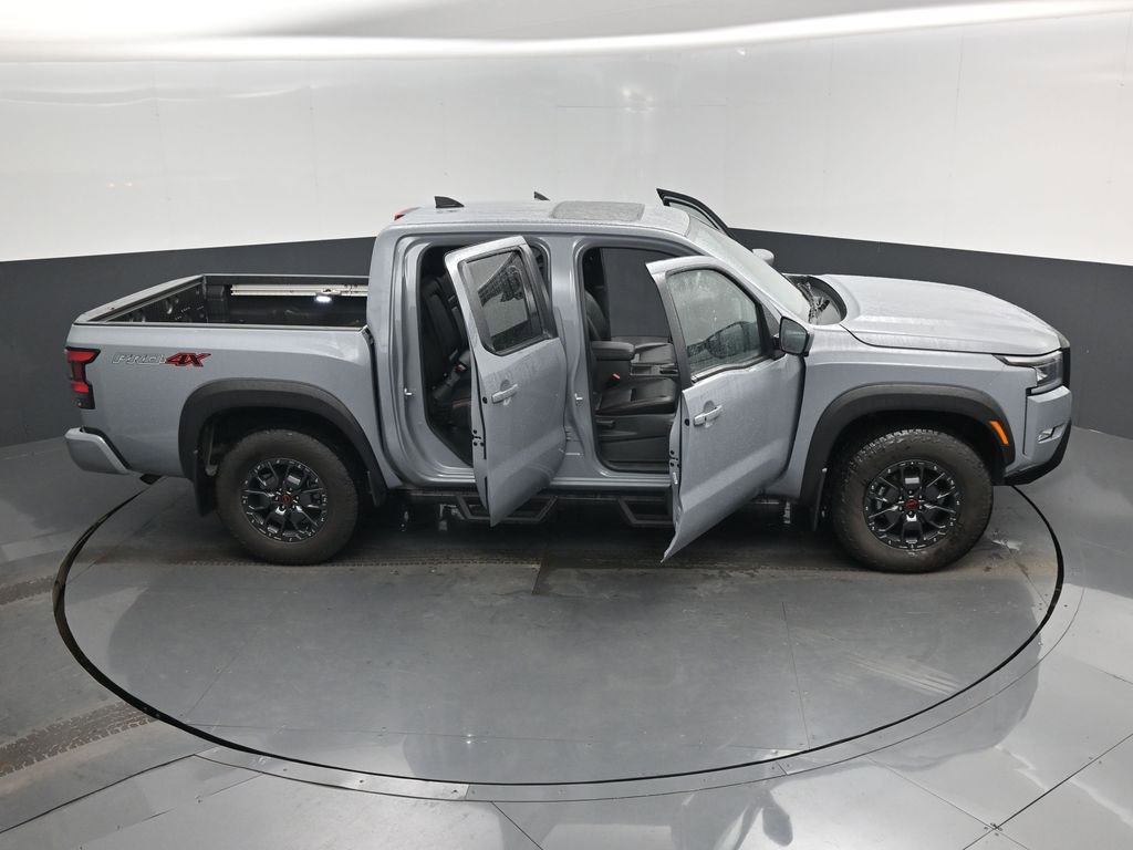 Used 2024 Nissan Frontier PRO-4X w/ Pro Premium Package image 18