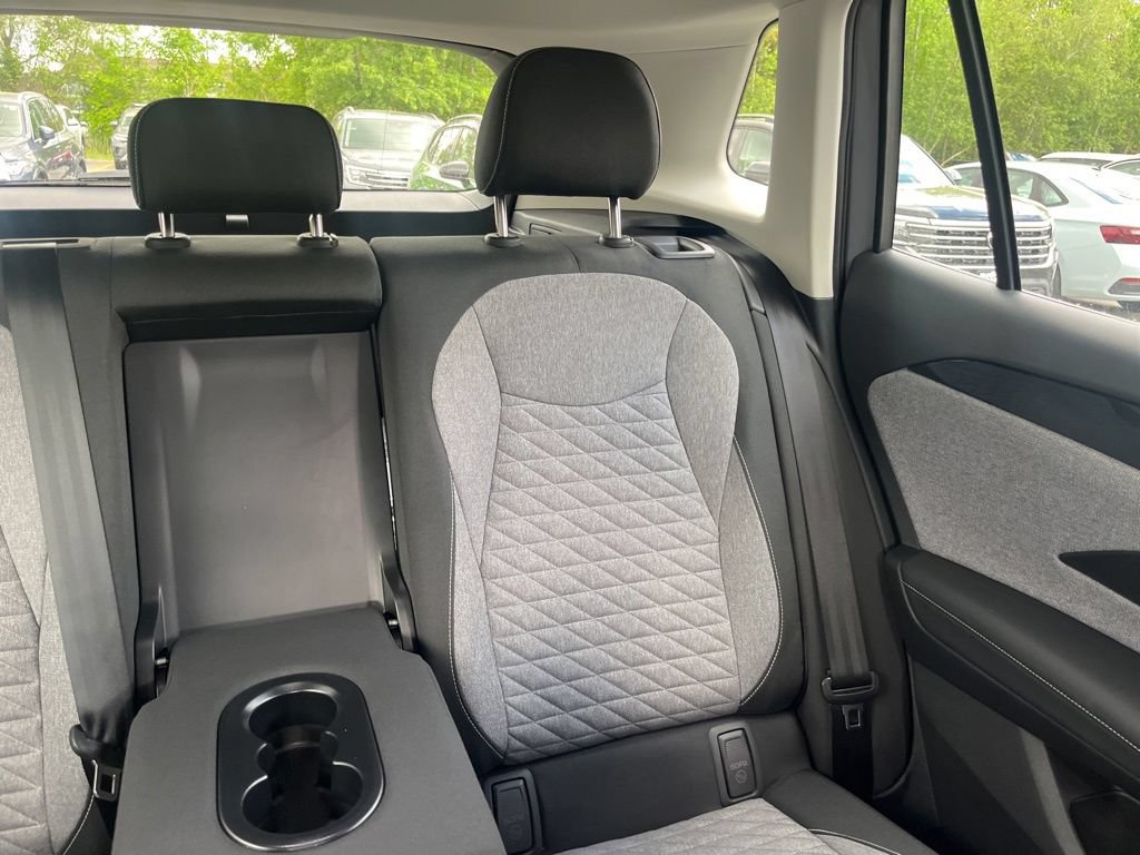 New 2026 Volkswagen Tiguan S AWD/4WD image 15