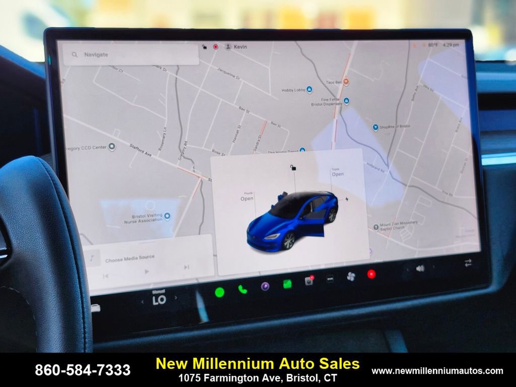 Used 2021 Tesla Model S Plaid image 18