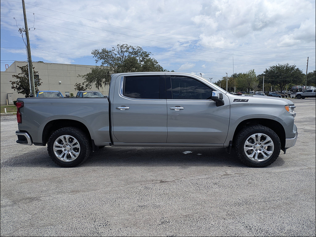 Certified 2023 Chevrolet Silverado 1500 LTZ AWD/4WD image 3