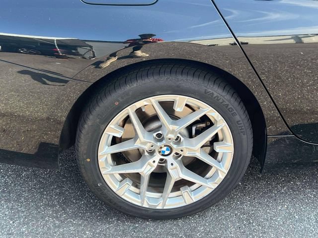 Used 2025 BMW 330i xDrive Sedan AWD/4WD image 15