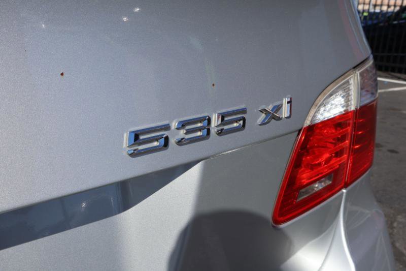 Used 2008 BMW 535xi Wagon w/ Premium Pkg image 10
