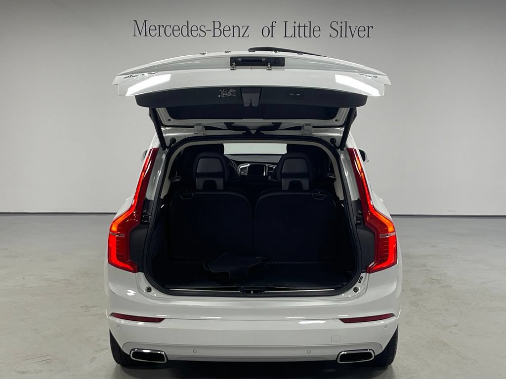 Used 2021 Volvo XC90 T5 Momentum AWD/4WD image 5