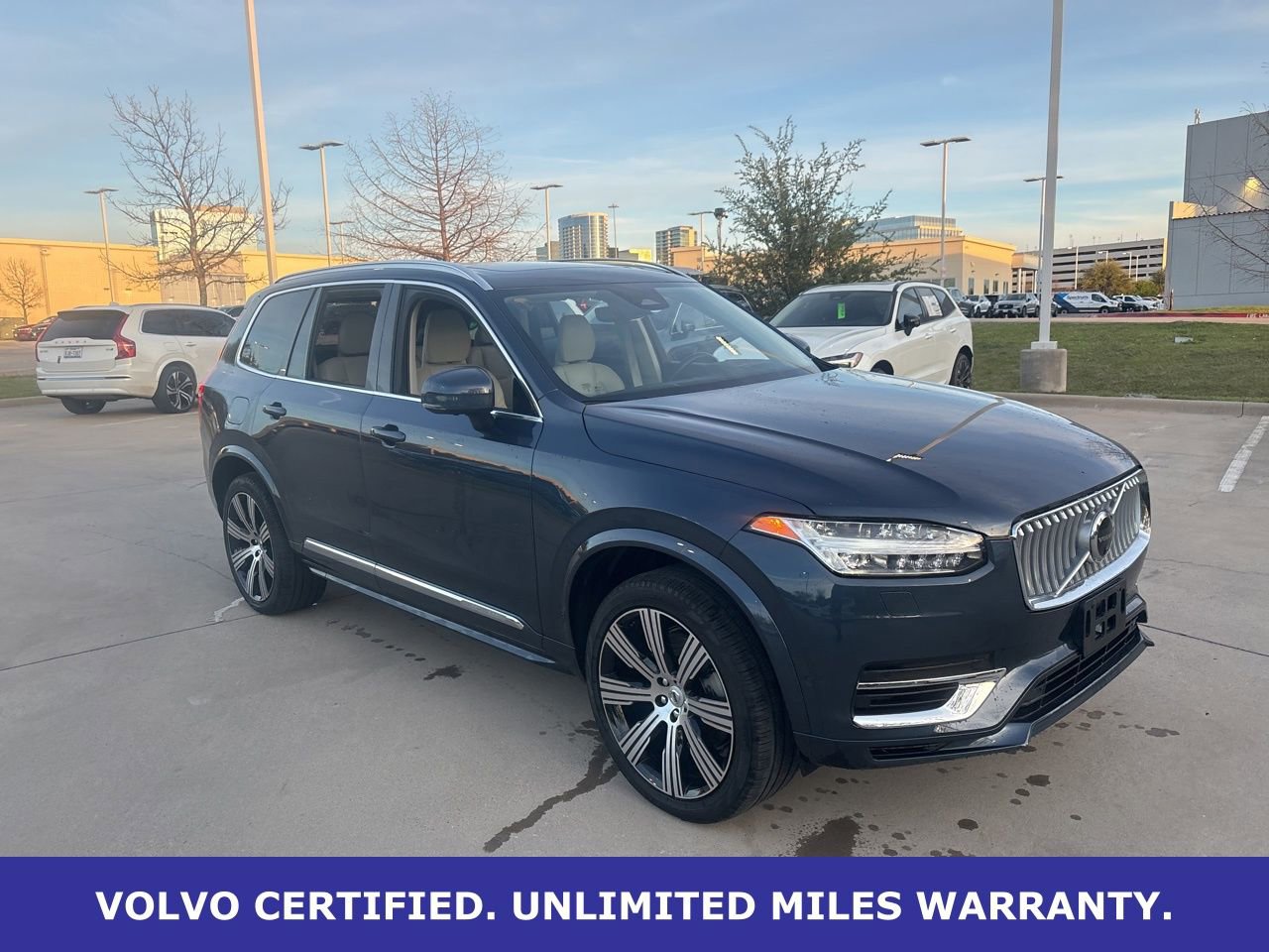 Certified 2024 Volvo XC90 T8 Ultimate w/ Protection Package Premier image 3