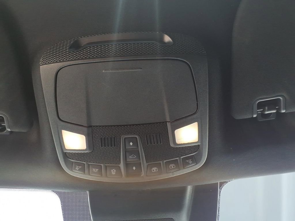 Used 2021 Ford Expedition Limited AWD/4WD image 25