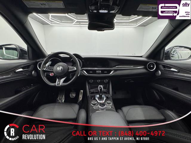 Used 2022 Alfa Romeo Stelvio Quadrifoglio w/ Active Assist Plus Package image 17
