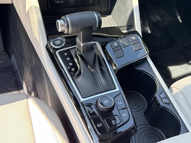 Used 2025 Kia Sportage EX w/ Premium Package FWD image 23