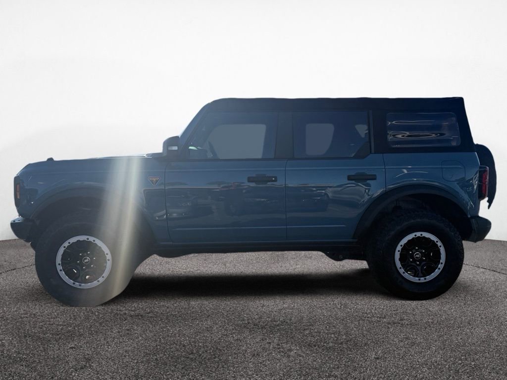 Used 2022 Ford Bronco Badlands w/ Sasquatch Package image 2