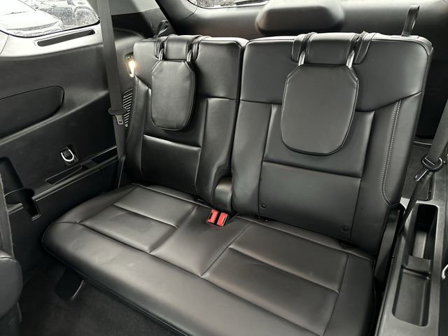 Used 2023 Ford Explorer XLT w/ Equipment Group 202A image 24