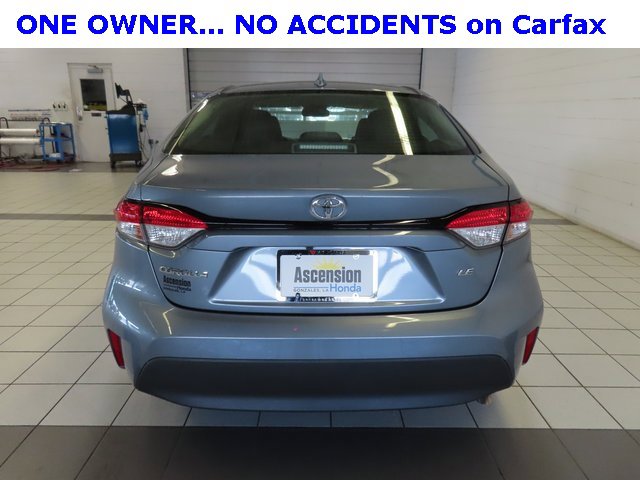 Used 2024 Toyota Corolla LE image 12