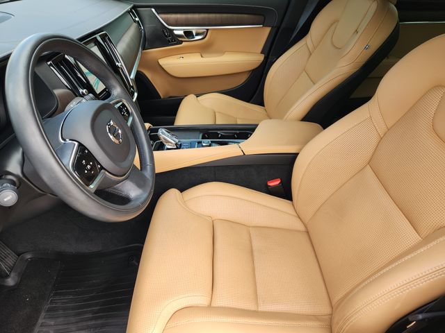 Used 2022 Volvo S90 B6 Inscription AWD/4WD image 13