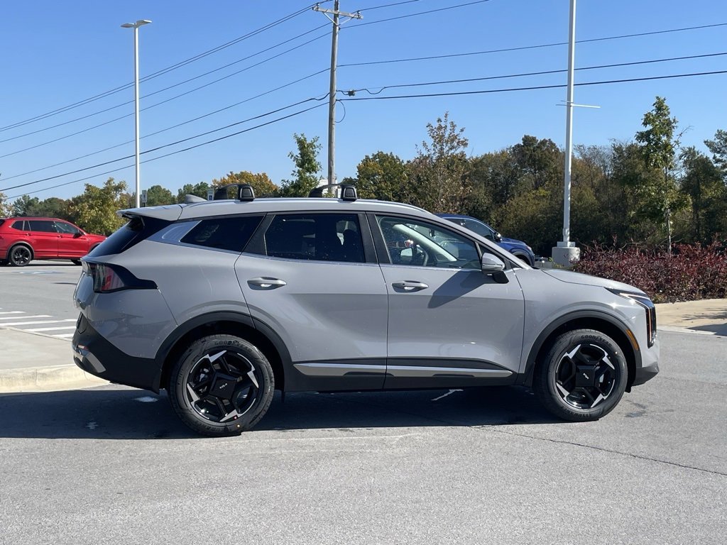 New 2026 Kia Sportage EX image 8