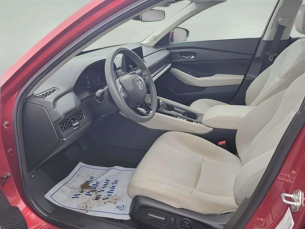 Used 2024 Honda Accord EX image 14