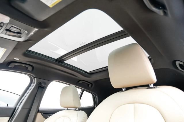 Used 2020 BMW X2 sDrive28i w/ Convenience Package image 5