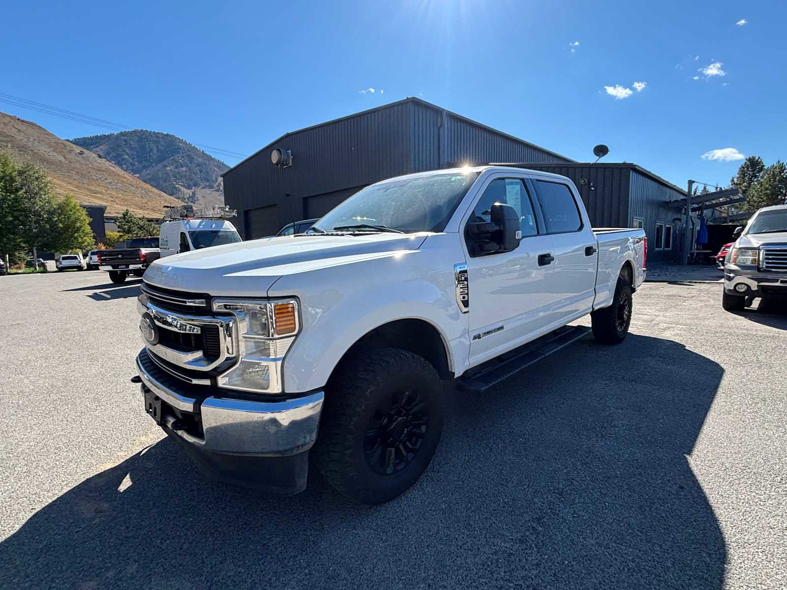 Used 2022 Ford F250 XLT image 4