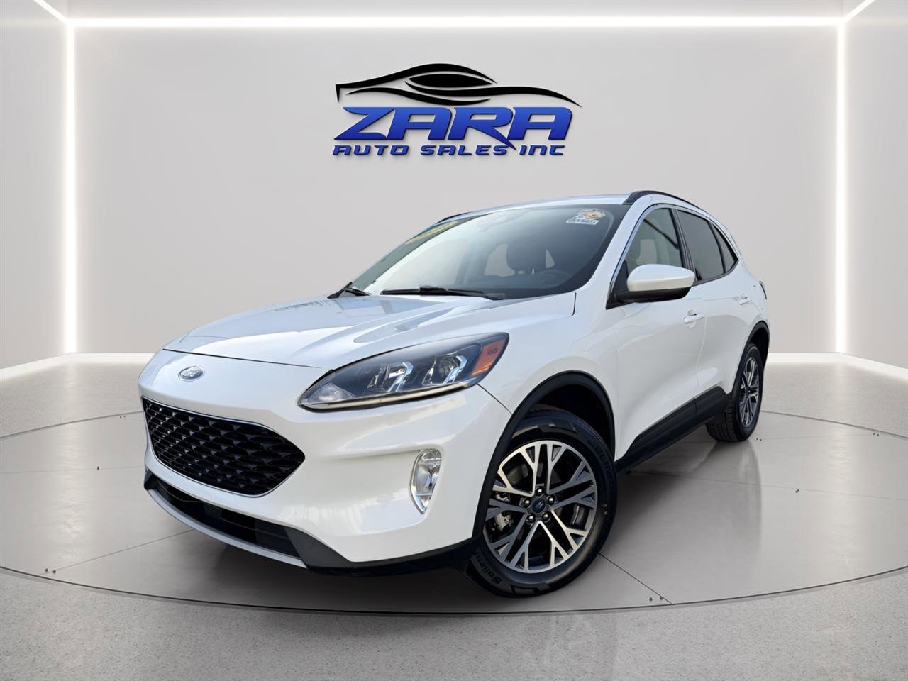 Used 2020 Ford Escape SEL AWD/4WD image 1