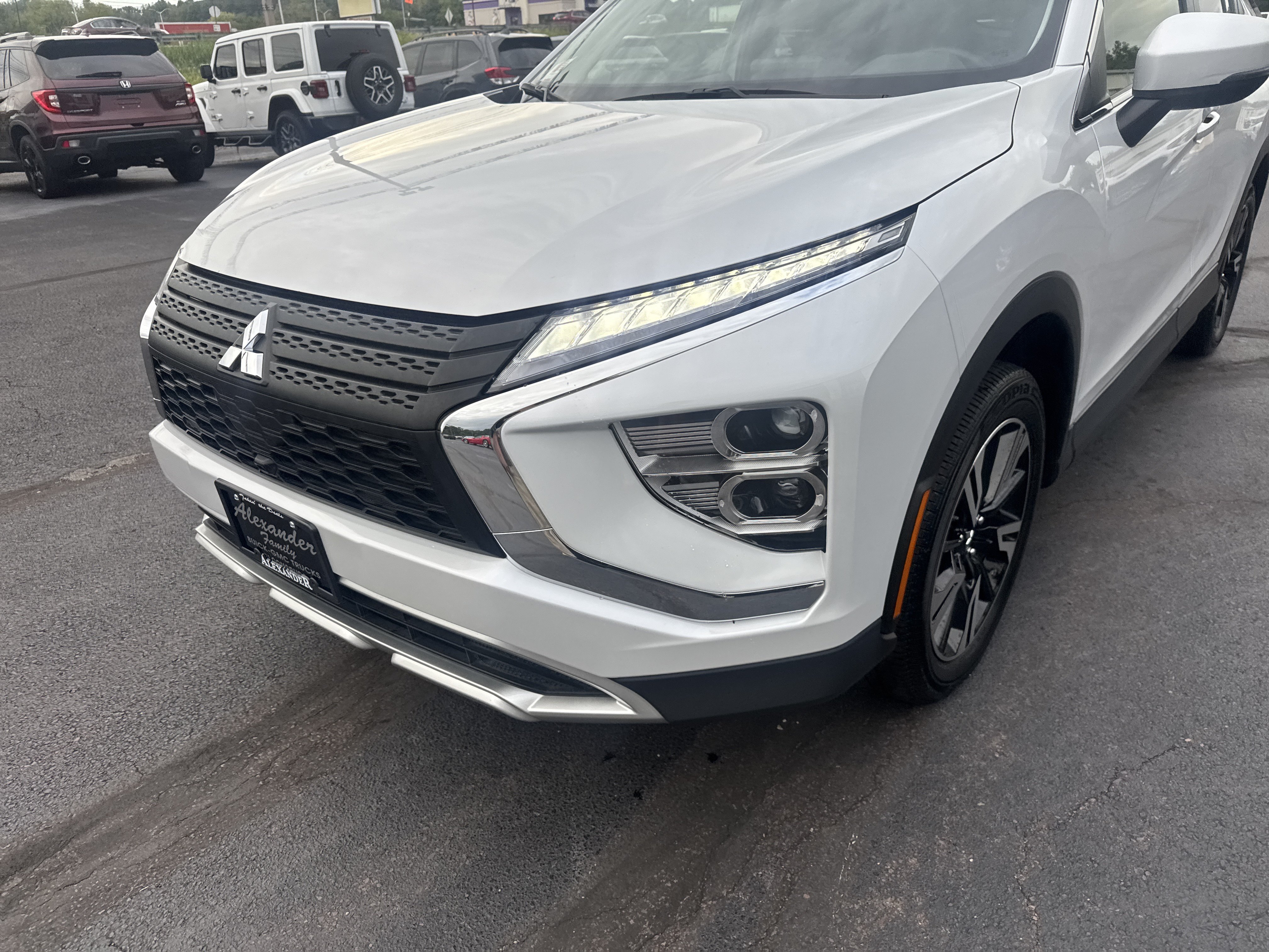 Used 2025 Mitsubishi Eclipse Cross SE AWD/4WD image 10