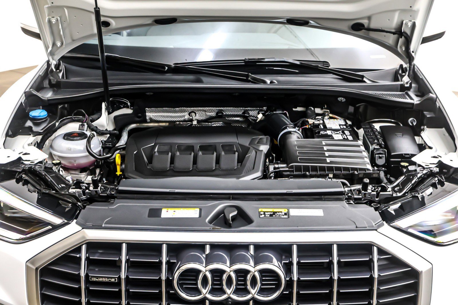 Used 2025 Audi Q3 2.0T Premium Plus w/ Premium Plus Package image 12