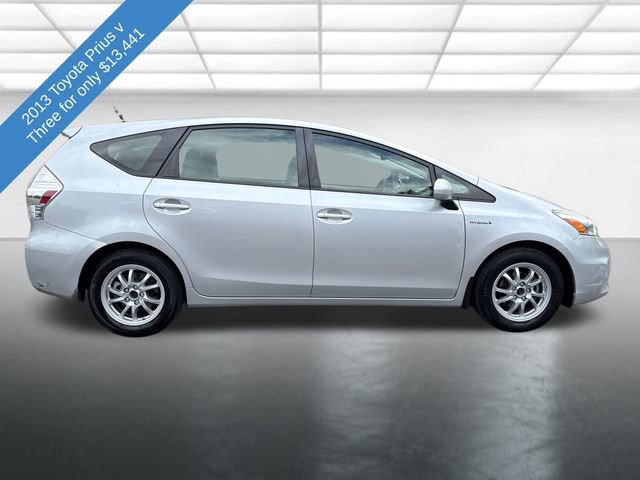 Used 2013 Toyota Prius V Three FWD image 2