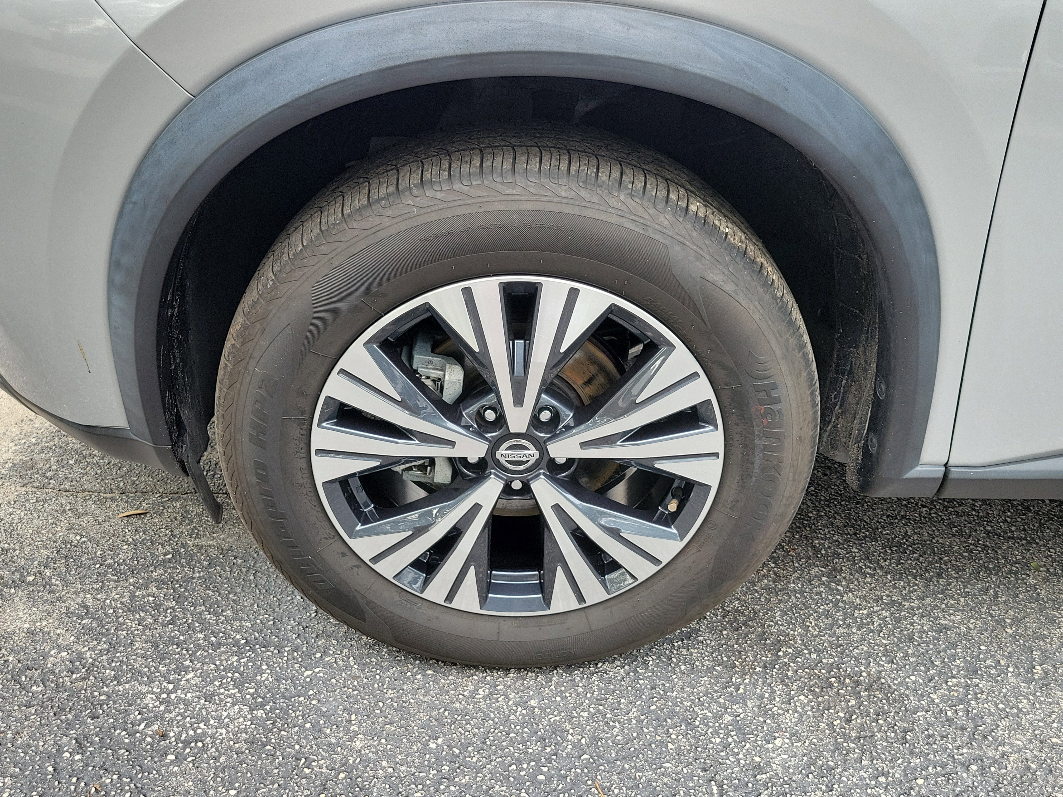 Certified 2021 Nissan Rogue SV AWD/4WD image 4