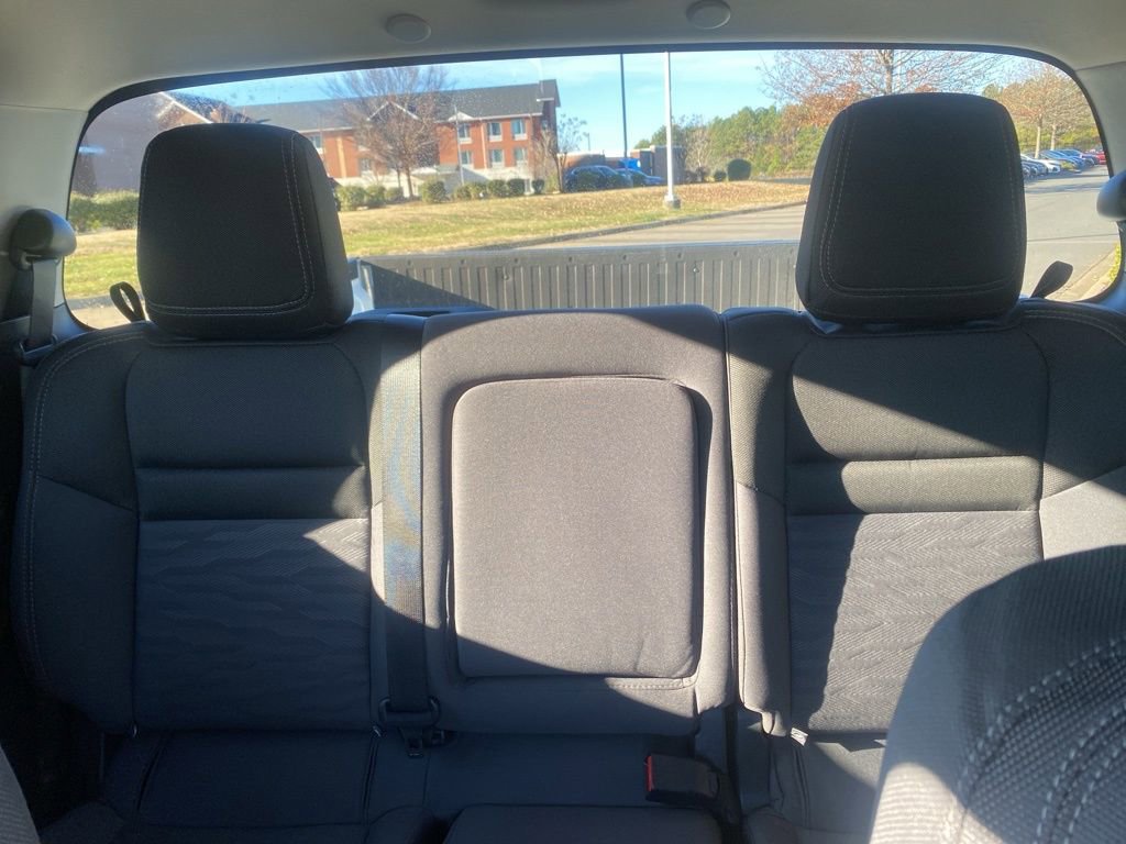 Used 2023 Nissan Frontier SV w/ Technology Package image 29