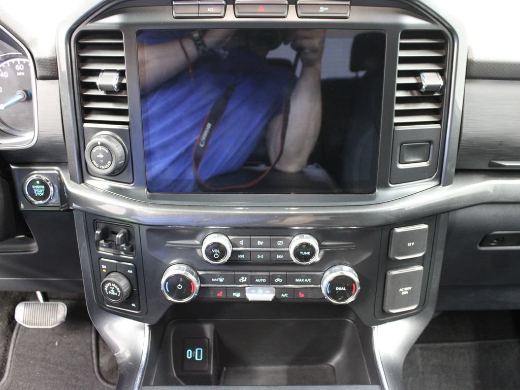 Used 2022 Ford F150 XLT w/ Equipment Group 302A High AWD/4WD image 19