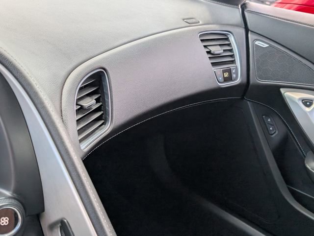 Used 2016 Chevrolet Corvette Stingray Coupe w/ 2LT Preferred Equipment Group image 21