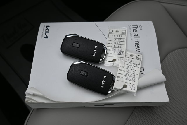 Used 2023 Kia Niro Wind w/ Wind Preserve Package FWD image 46