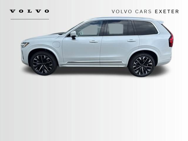 New 2026 Volvo XC90 T8 Plus w/ Protection Package Premier image 3
