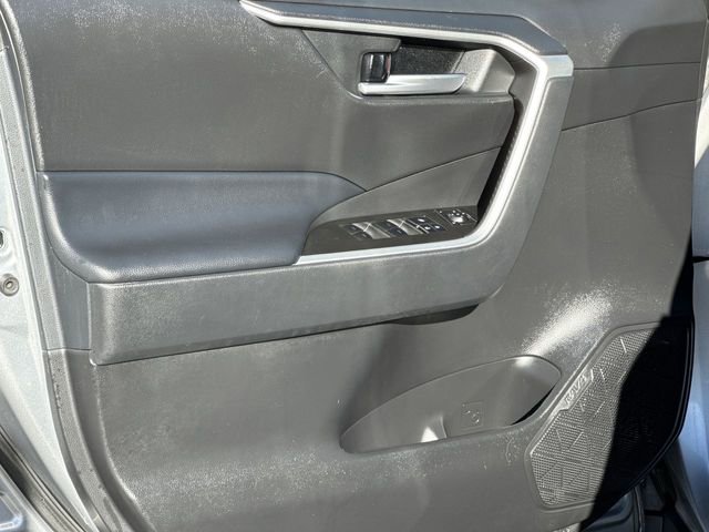 Used 2023 Toyota RAV4 XLE image 20