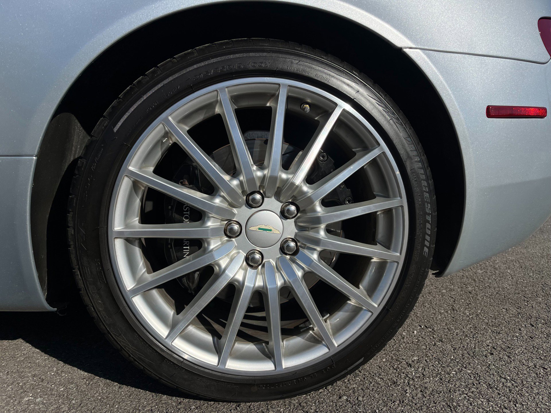 Used 2006 Aston Martin DB9 Volante image 45