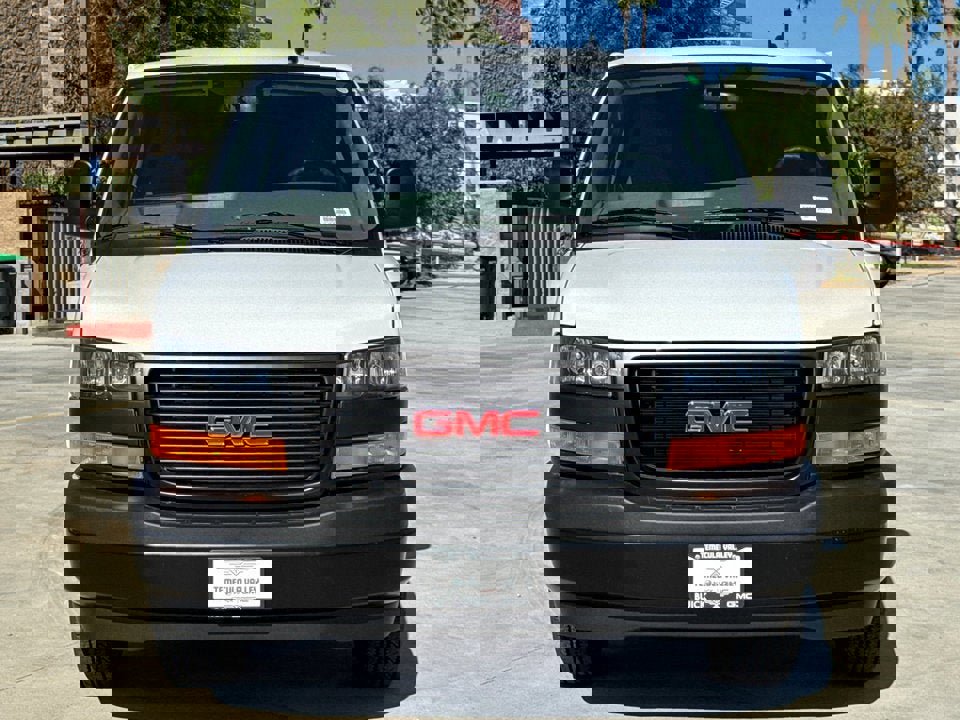 New 2025 GMC Savana 2500 w/ Driver Convenience Package image 5