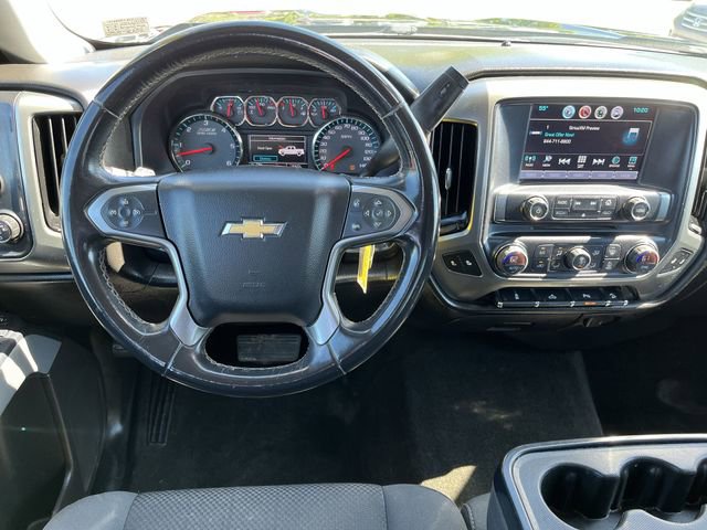 Used 2018 Chevrolet Silverado 1500 LT w/ Midnight Edition AWD/4WD image 12