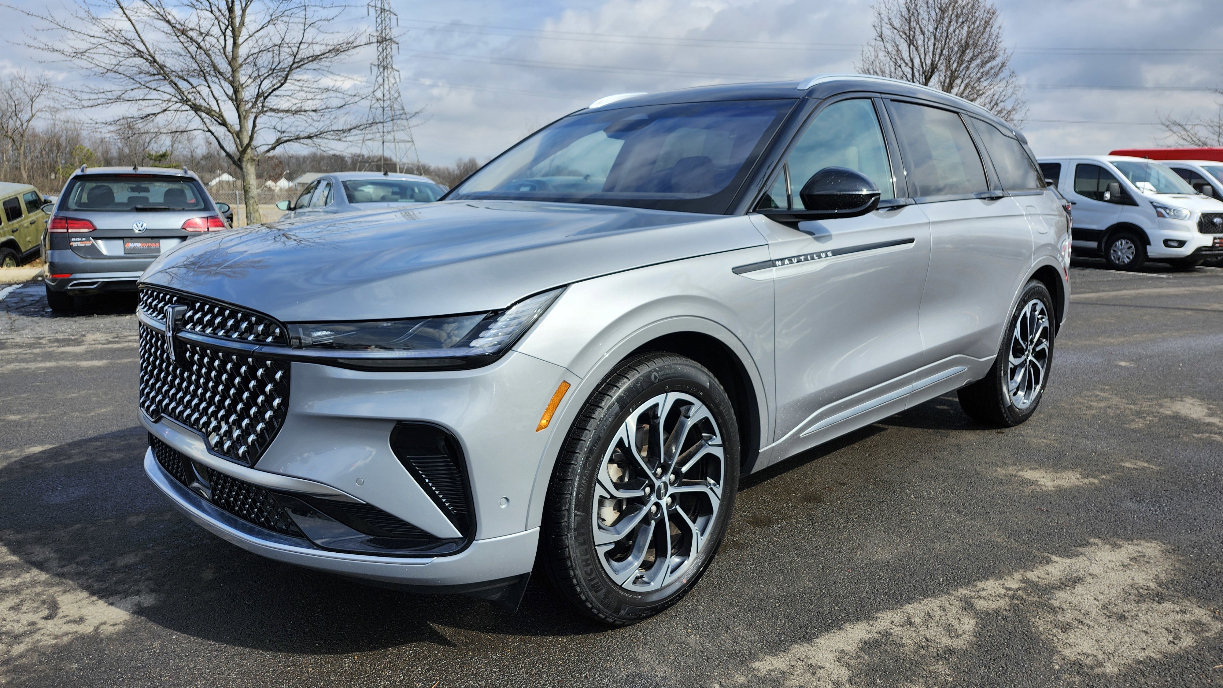 Used 2024 Lincoln Nautilus Reserve w/ Equipment Group 202A image 13