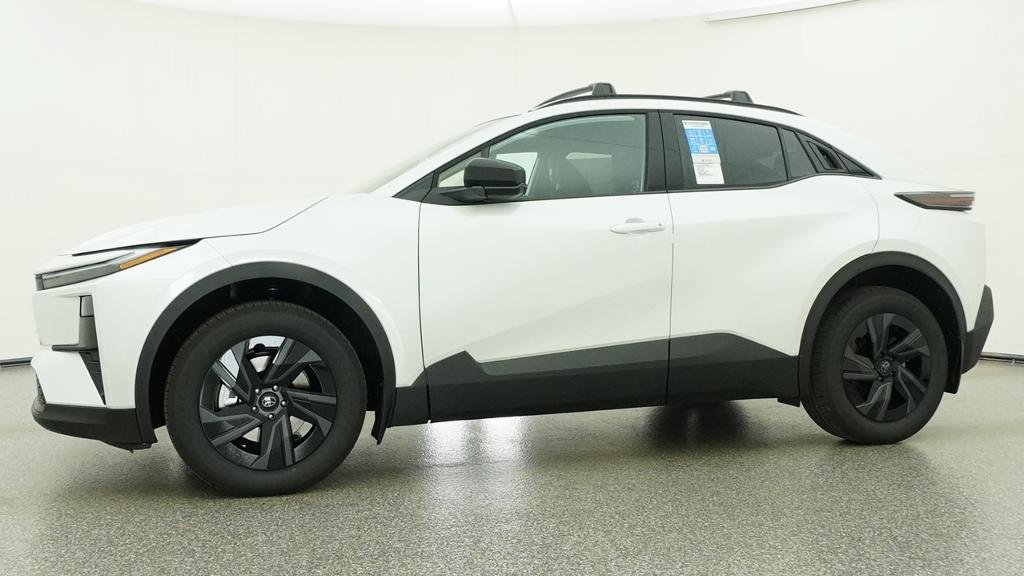 New 2026 Toyota C-HR w/ Cold Weather Package AWD/4WD image 4
