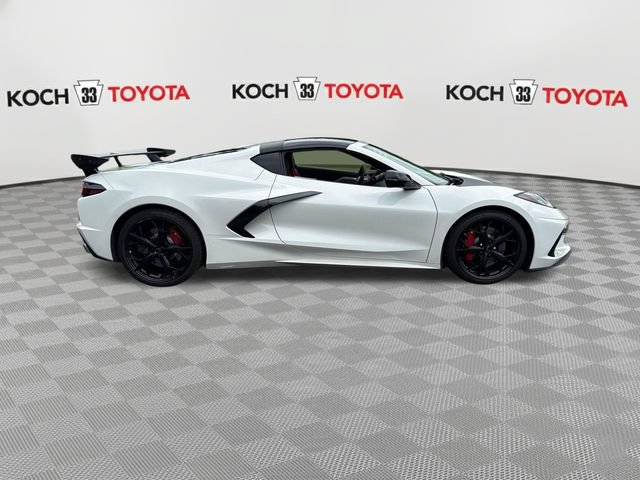 Used 2020 Chevrolet Corvette Stingray Preferred Cpe w/ 2LT Preferred Equipment Group RWD image 9