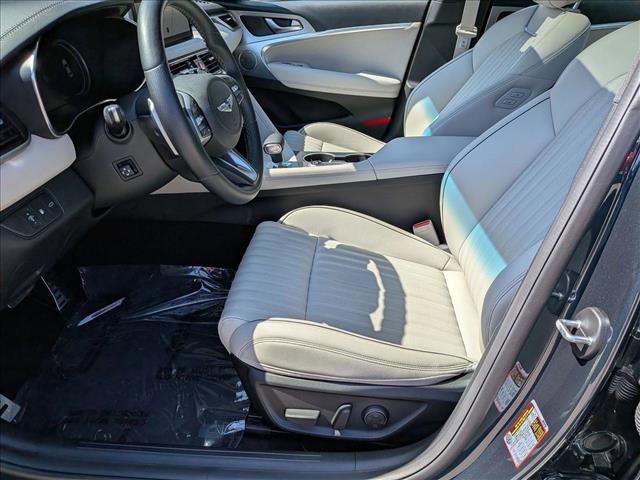 Used 2023 Genesis G70 2.0T w/ Sport Prestige Package image 15