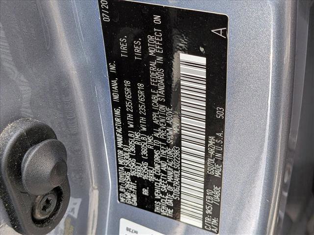 Used 2020 Toyota Highlander XLE image 16