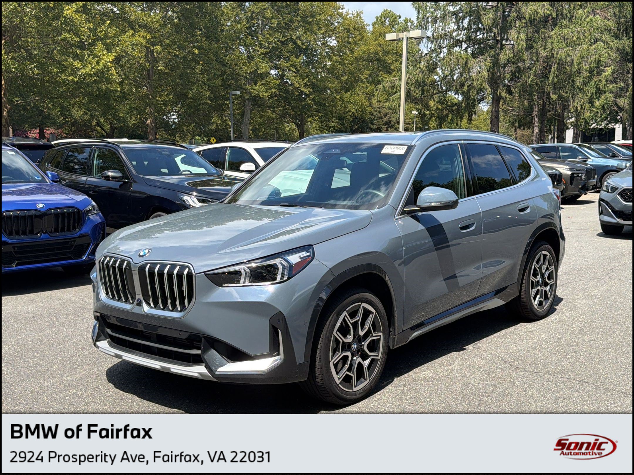 Certified 2025 BMW X2 xDrive28i AWD/4WD image 1