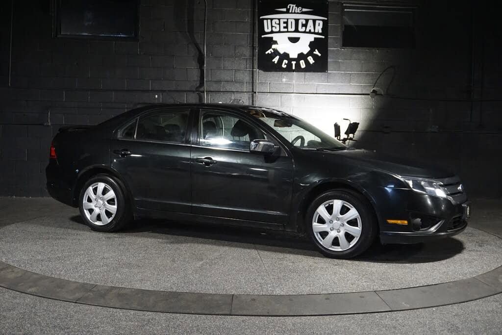 Used 2010 Ford Fusion SE FWD image 7
