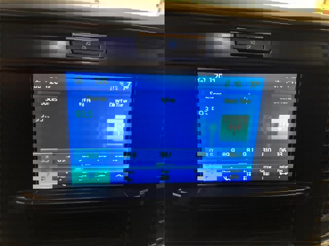 New 2025 Ford F550 4x4 Crew Cab image 19