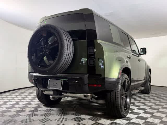 New 2026 Land Rover Defender 110 X-Dynamic SE AWD/4WD image 8