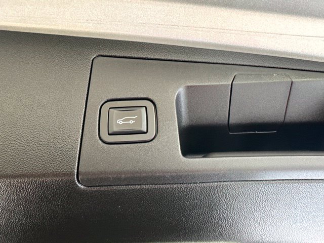 Used 2019 Cadillac XT5 Platinum AWD/4WD image 34
