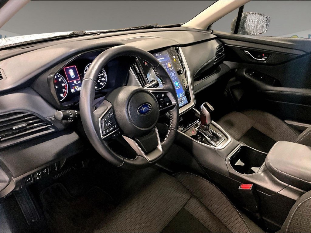 Used 2024 Subaru Outback Premium AWD/4WD image 8